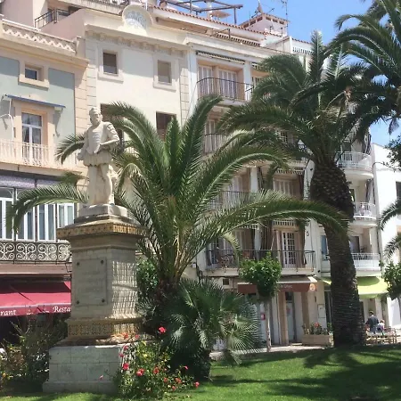 Heart Of Sitges